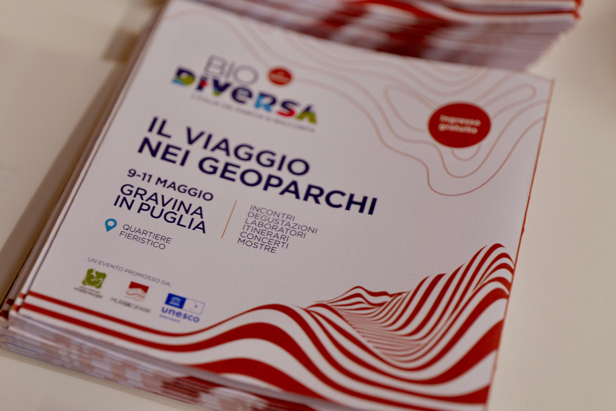 Biodiversa 2025: al via il conto alla rovescia per la seconda edizione. Presentato in conferenza stampa l’evento dedicato al viaggio nei Geoparchi italiani UNESCO Biodiversa 2025: al via il conto alla rovescia per la seconda edizione. Presentato in conferenza stampa l’evento dedicato al viaggio nei Geoparchi italiani UNESCO